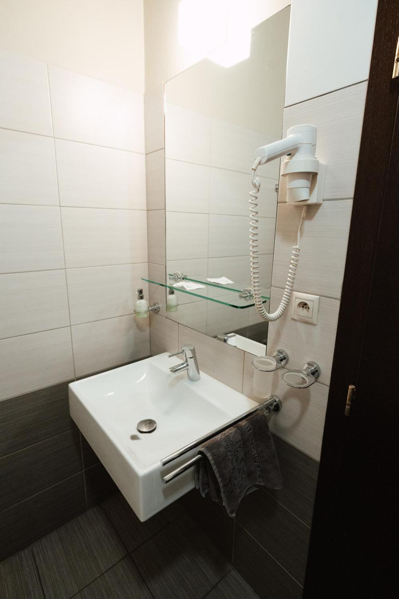 Apartman Na Hlavnej Ulici Apartment Кошице Екстериор снимка